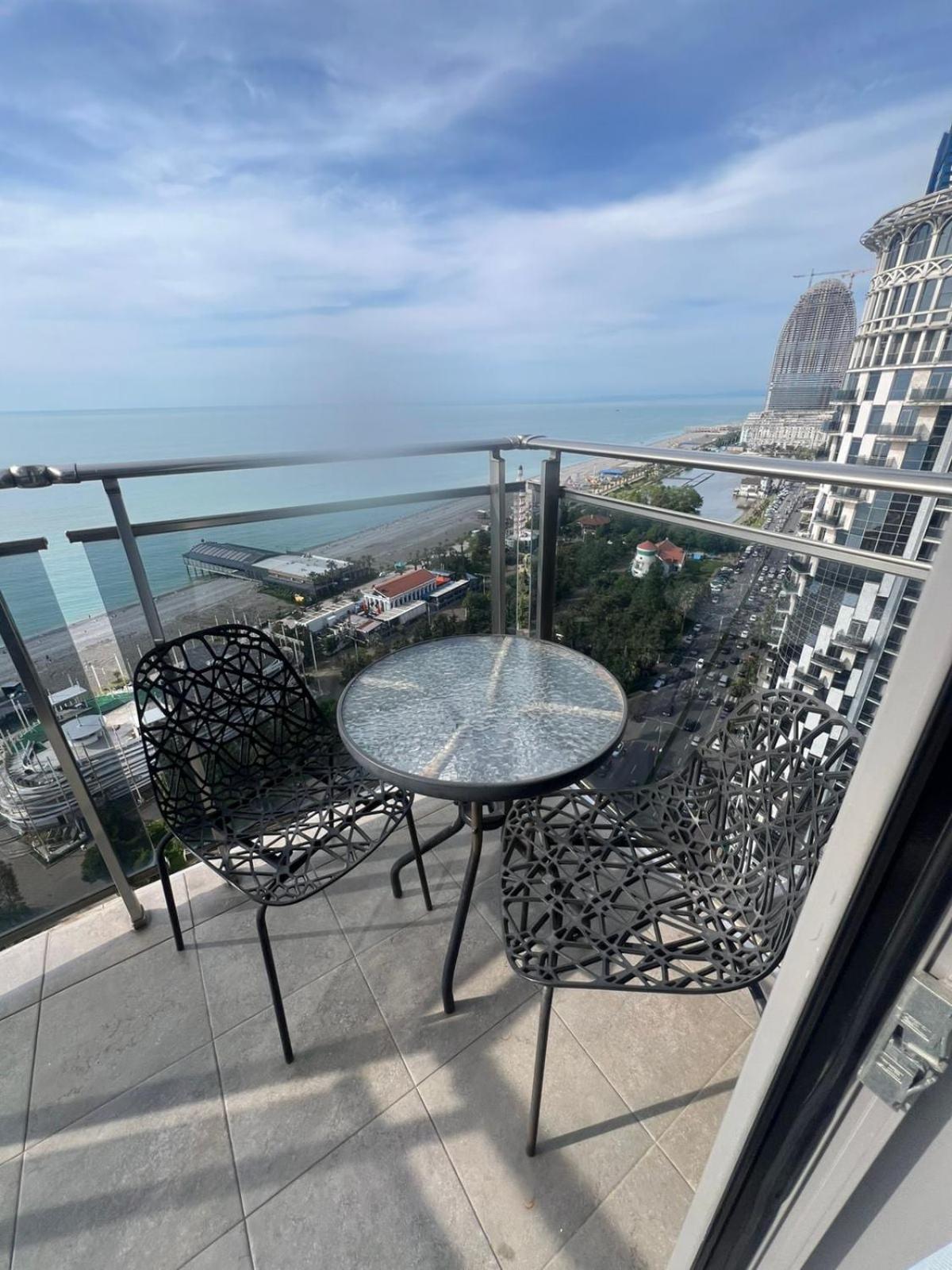 Seaview Panoramic Apartments Orbi Sea Towers Batumi Батуми Екстериор снимка