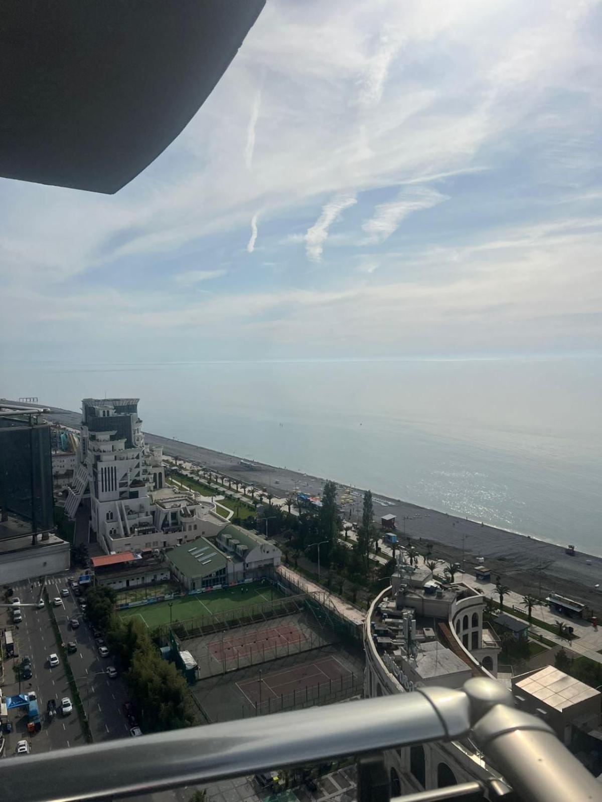 Seaview Panoramic Apartments Orbi Sea Towers Batumi Батуми Екстериор снимка