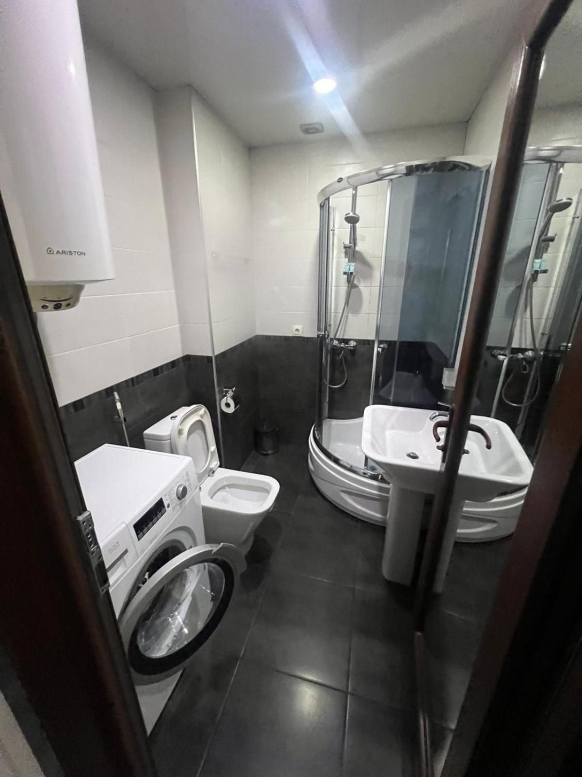 Seaview Panoramic Apartments Orbi Sea Towers Batumi Батуми Екстериор снимка